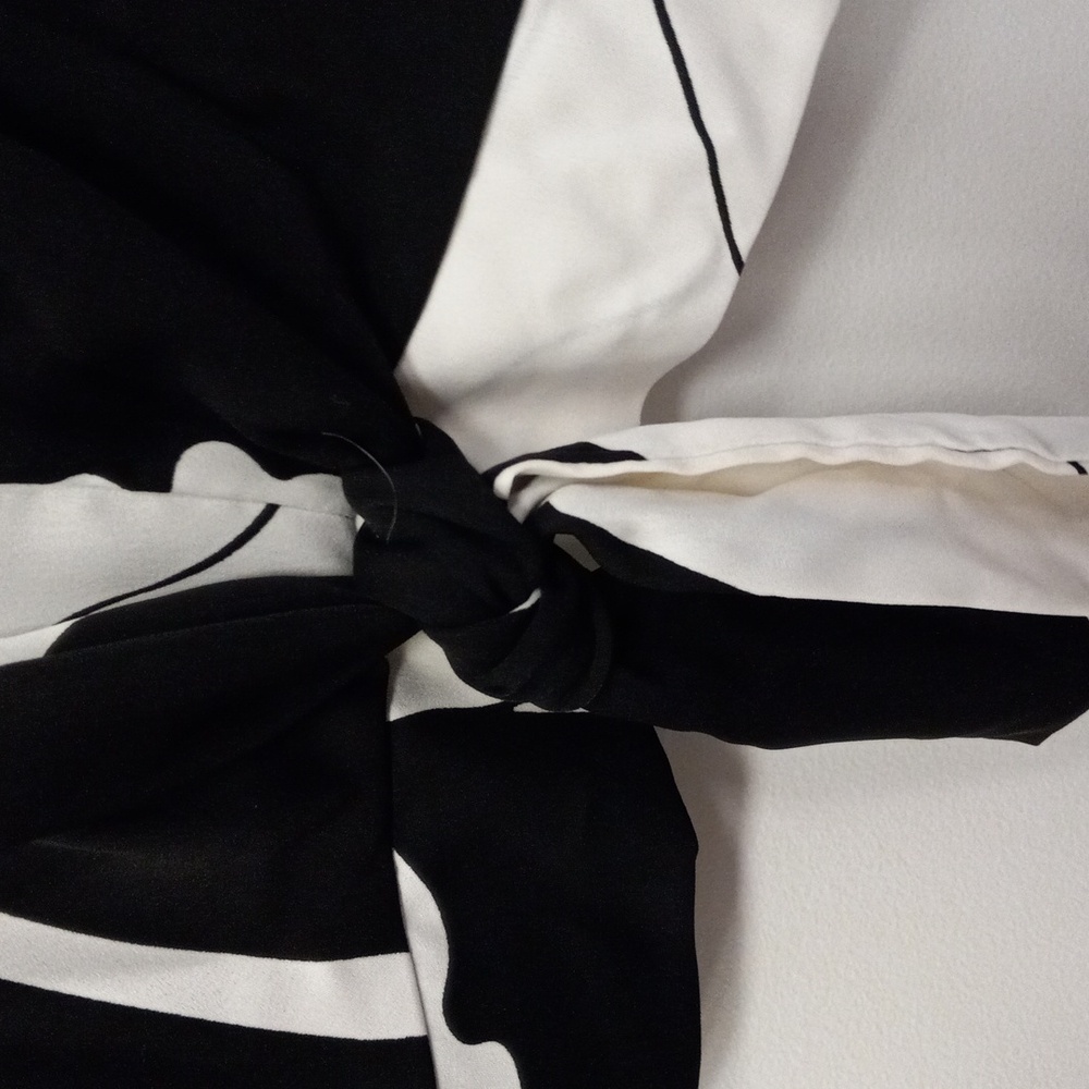 Blouse - Picture 4 of 6